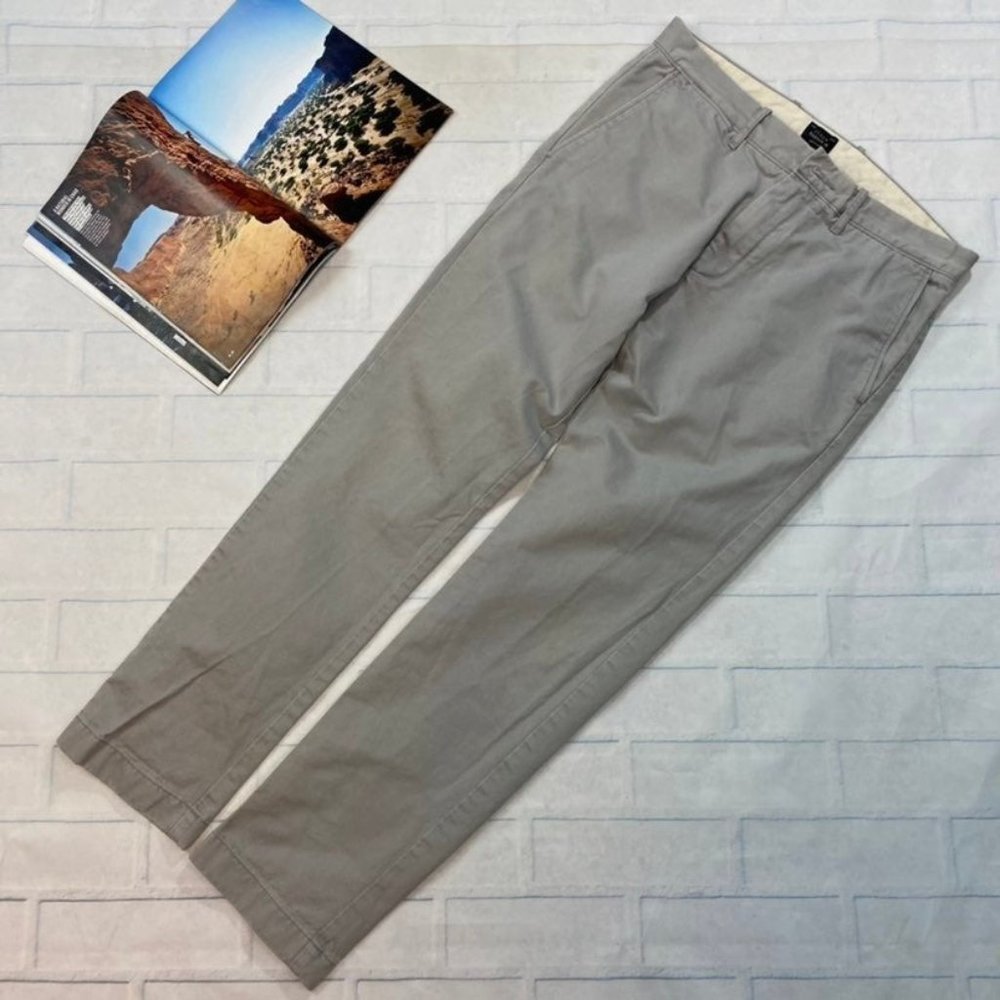 J. Crew Broken In Grey Chino Pants Bottoms - Picture 7 of 10